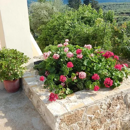 Kaina Holiday home *